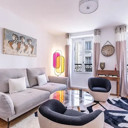 Bright & Perfect Location , 15 Min Eiffel Tower Apartamento