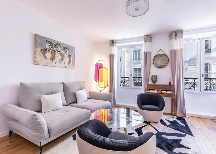 Bright & Perfect Location , 15 Min Eiffel Tower Appartement